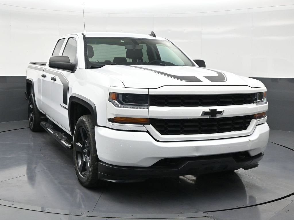 2018 Chevrolet Silverado 1500 Custom