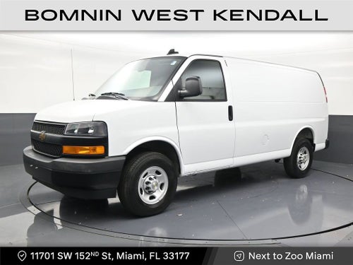 2025 Chevrolet Express Cargo WT