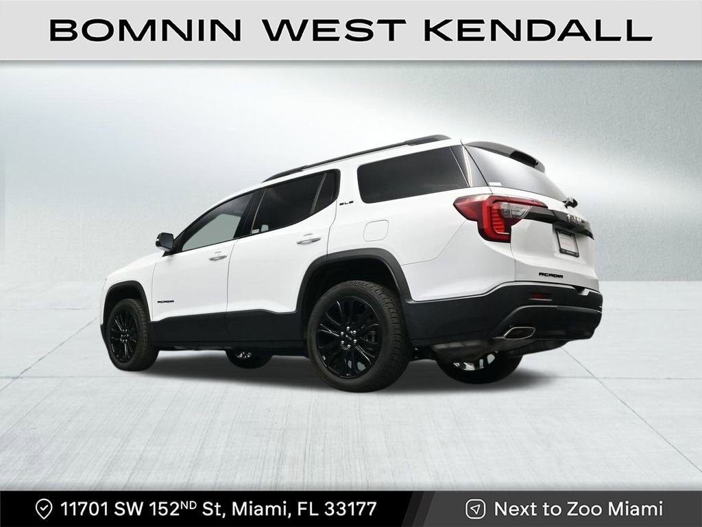 2022 GMC Acadia SLE