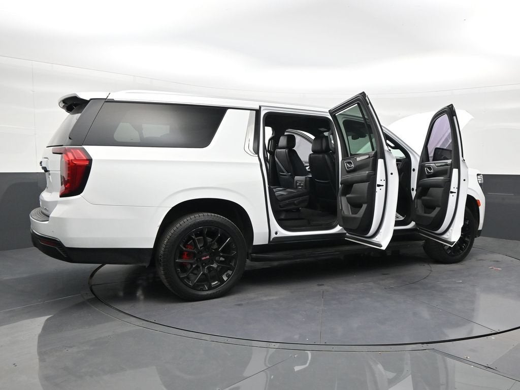 2022 GMC Yukon XL SLE