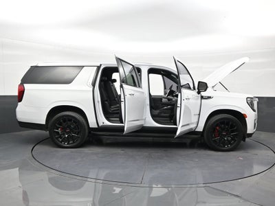 2022 GMC Yukon XL SLE