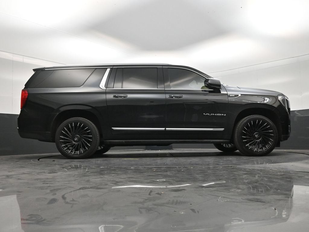 2023 GMC Yukon XL SLT
