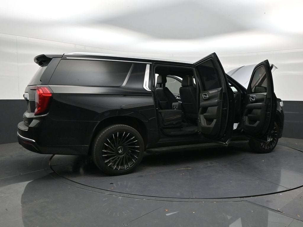 2023 GMC Yukon XL SLT