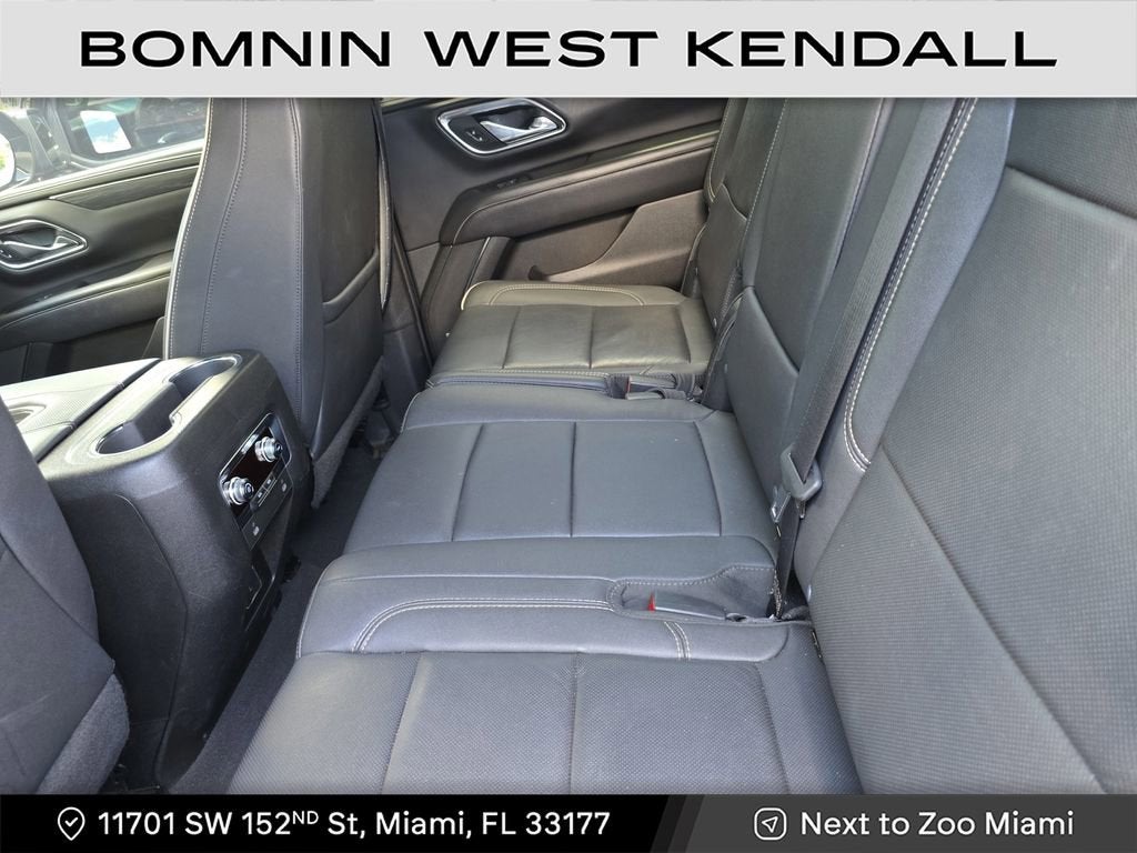 2023 GMC Yukon XL SLT