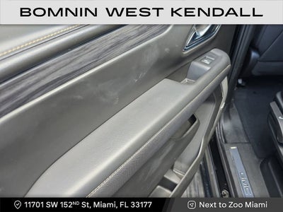 2023 GMC Yukon XL SLT