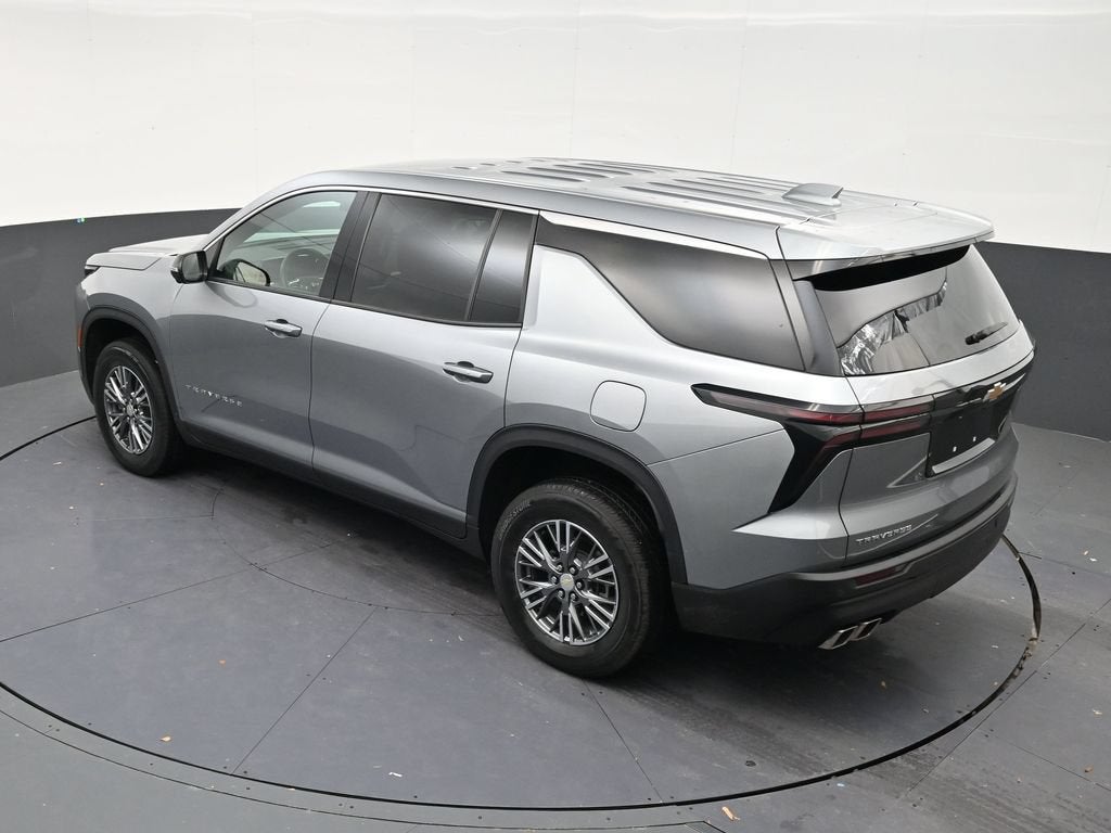 2024 Chevrolet Traverse LS