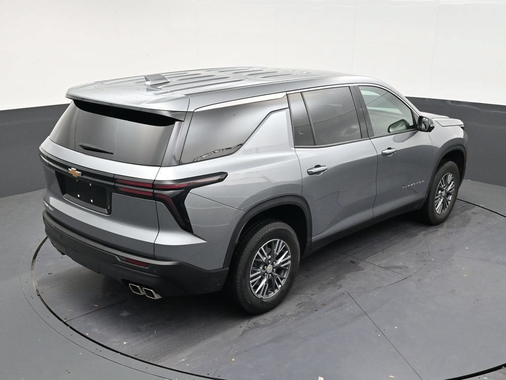 2024 Chevrolet Traverse LS