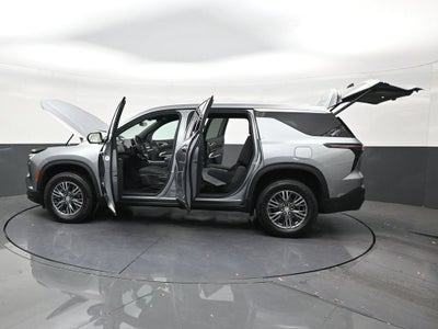 2024 Chevrolet Traverse LS