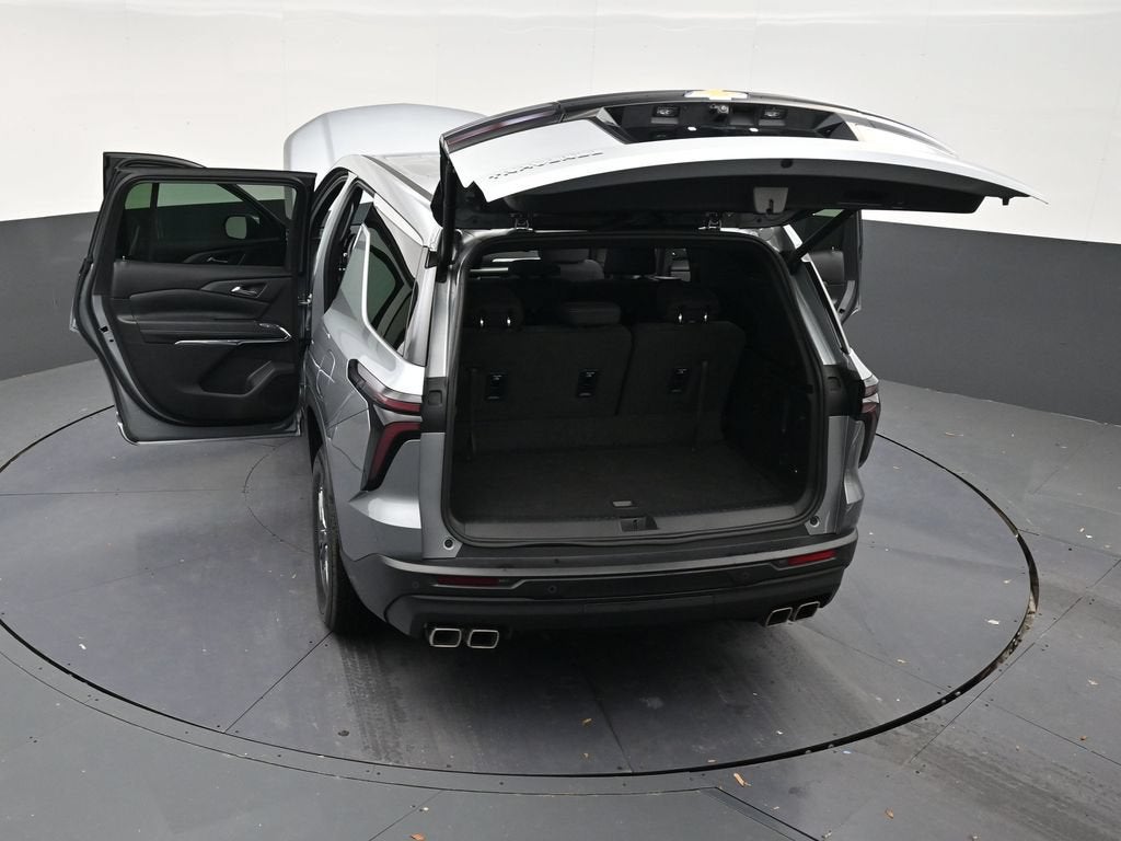 2024 Chevrolet Traverse LS