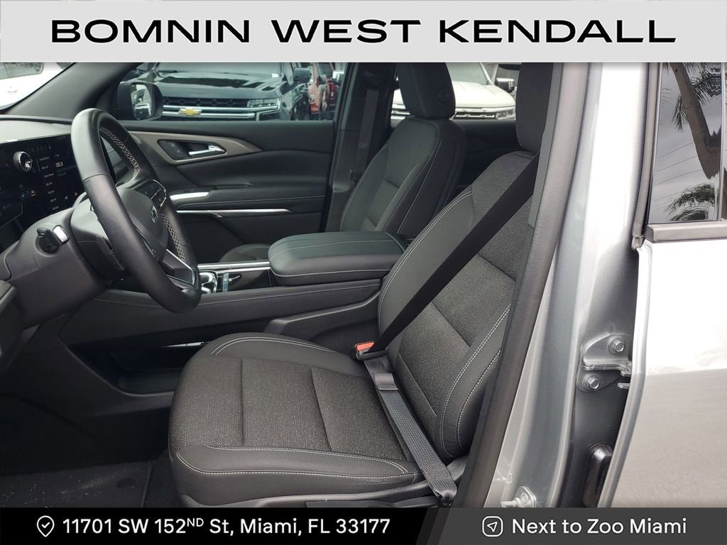 2024 Chevrolet Traverse LS