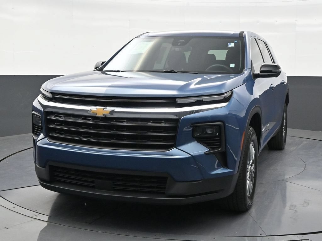2024 Chevrolet Traverse LS