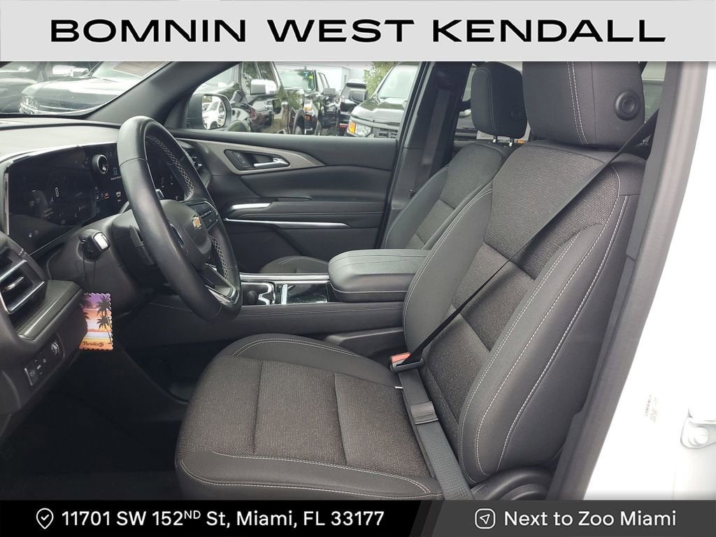 2024 Chevrolet Traverse LS