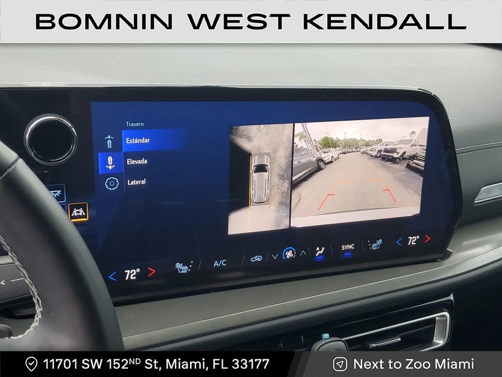 2024 Chevrolet Traverse LS