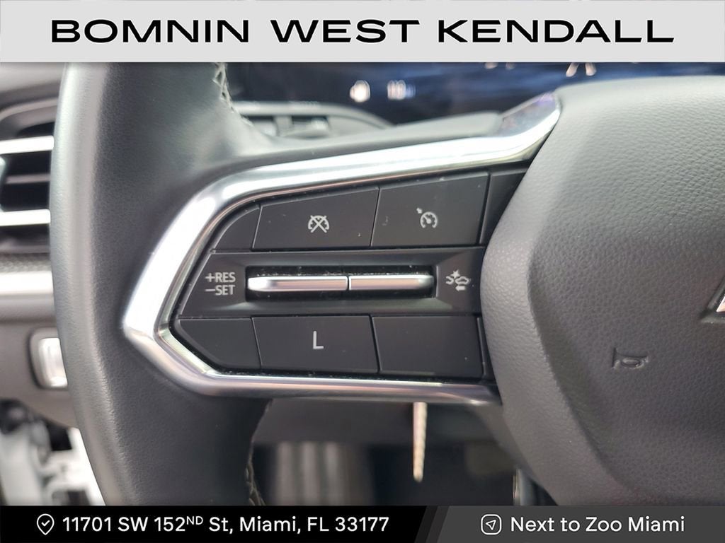 2024 Chevrolet Traverse LS