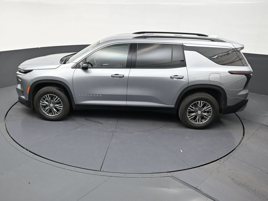 2024 Chevrolet Traverse LS