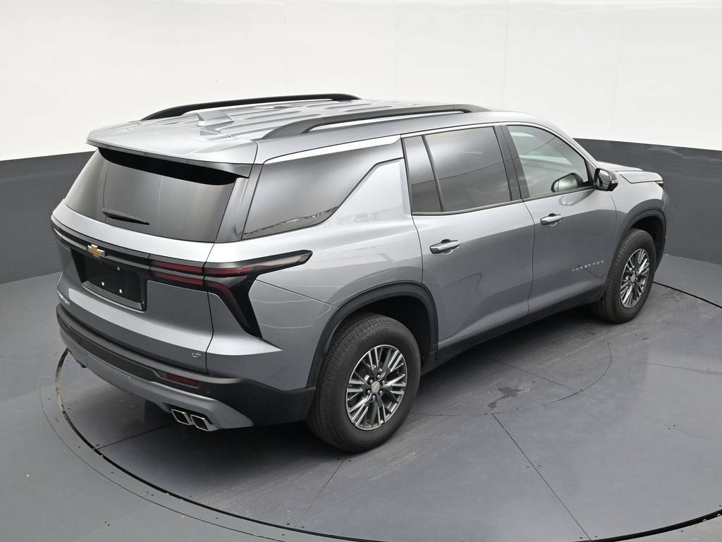 2024 Chevrolet Traverse LS