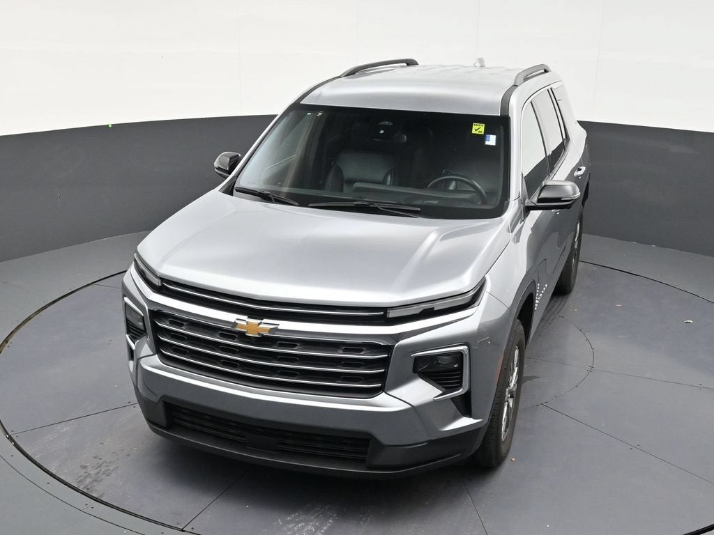 2024 Chevrolet Traverse LS