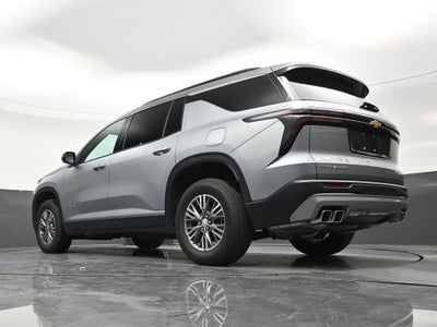 2024 Chevrolet Traverse LS