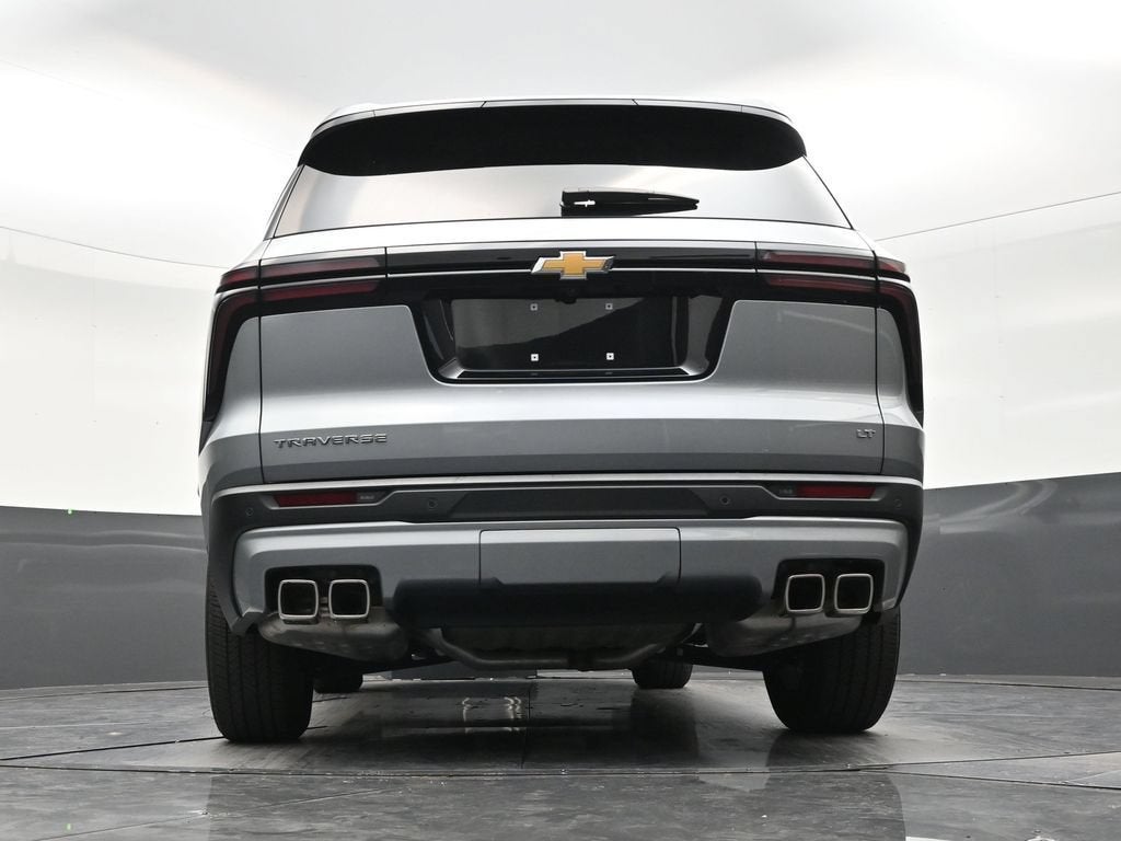 2024 Chevrolet Traverse LS