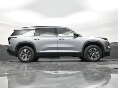 2024 Chevrolet Traverse LS
