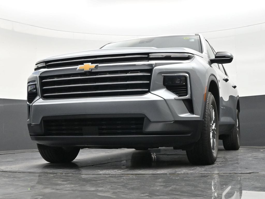 2024 Chevrolet Traverse LS