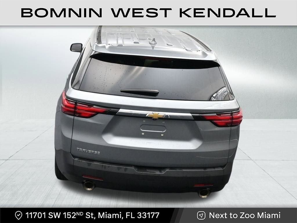 2023 Chevrolet Traverse LS