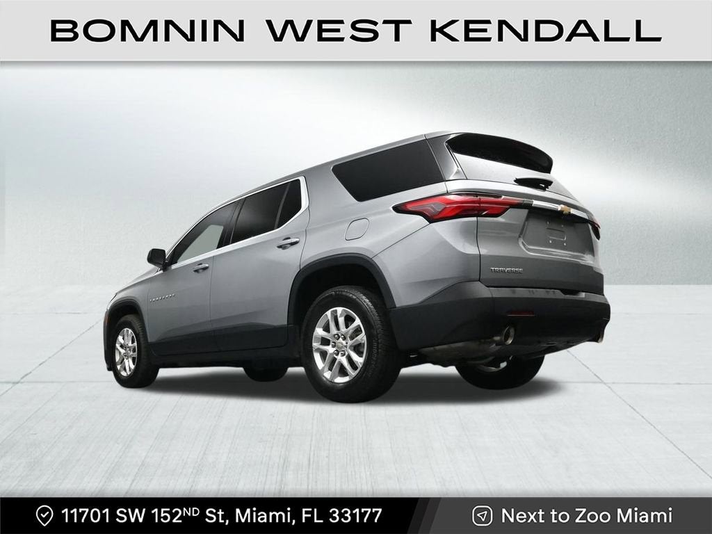 2023 Chevrolet Traverse LS