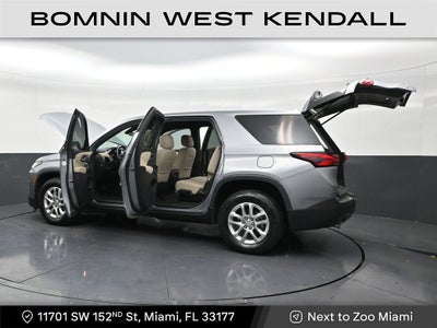 2023 Chevrolet Traverse LS