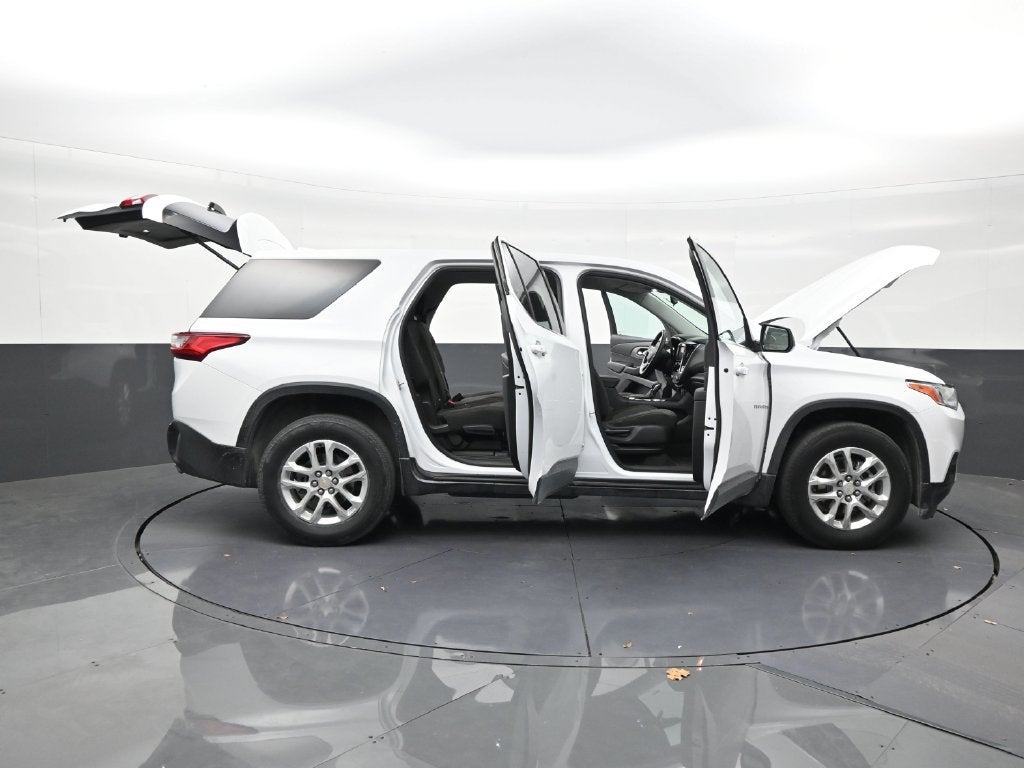 2021 Chevrolet Traverse LS