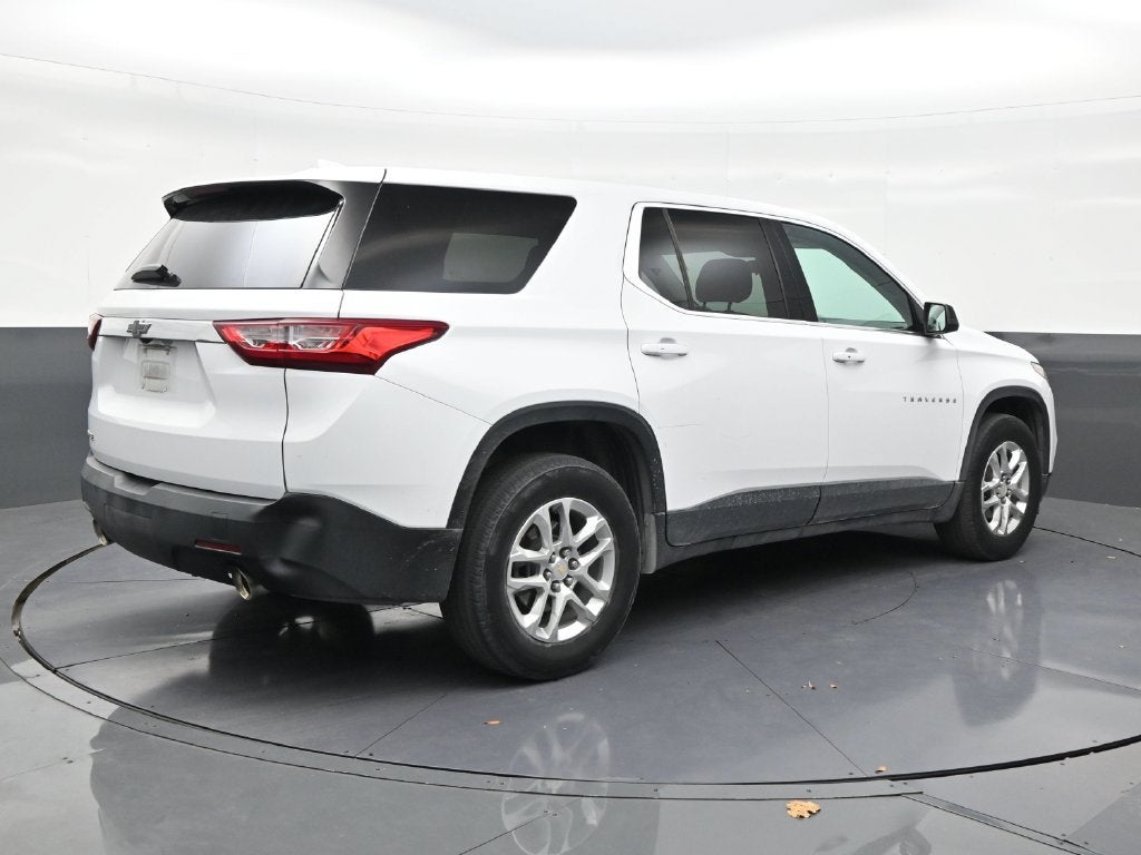2021 Chevrolet Traverse LS