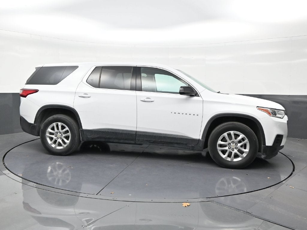 2021 Chevrolet Traverse LS