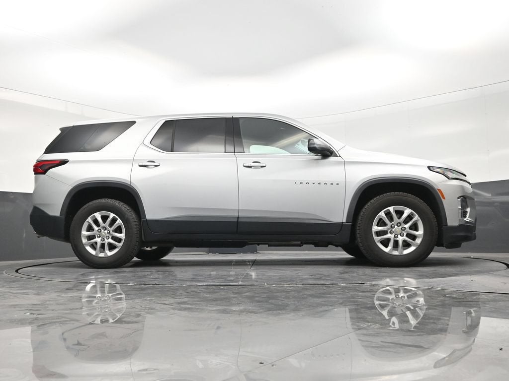 2022 Chevrolet Traverse LS