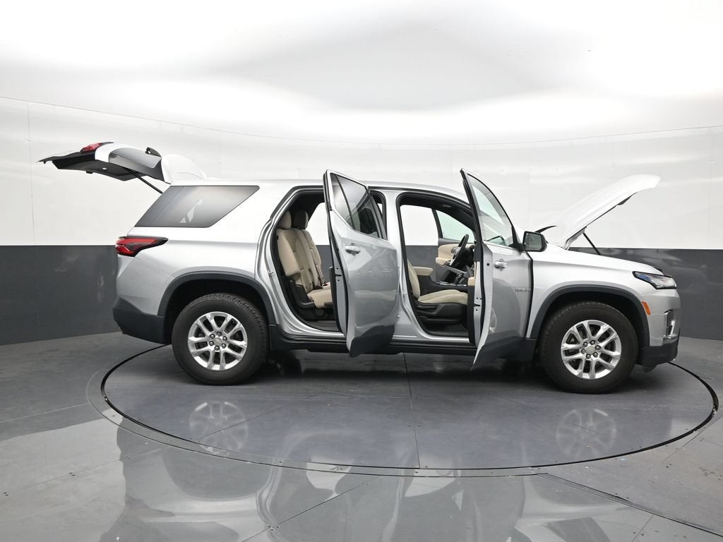 2022 Chevrolet Traverse LS