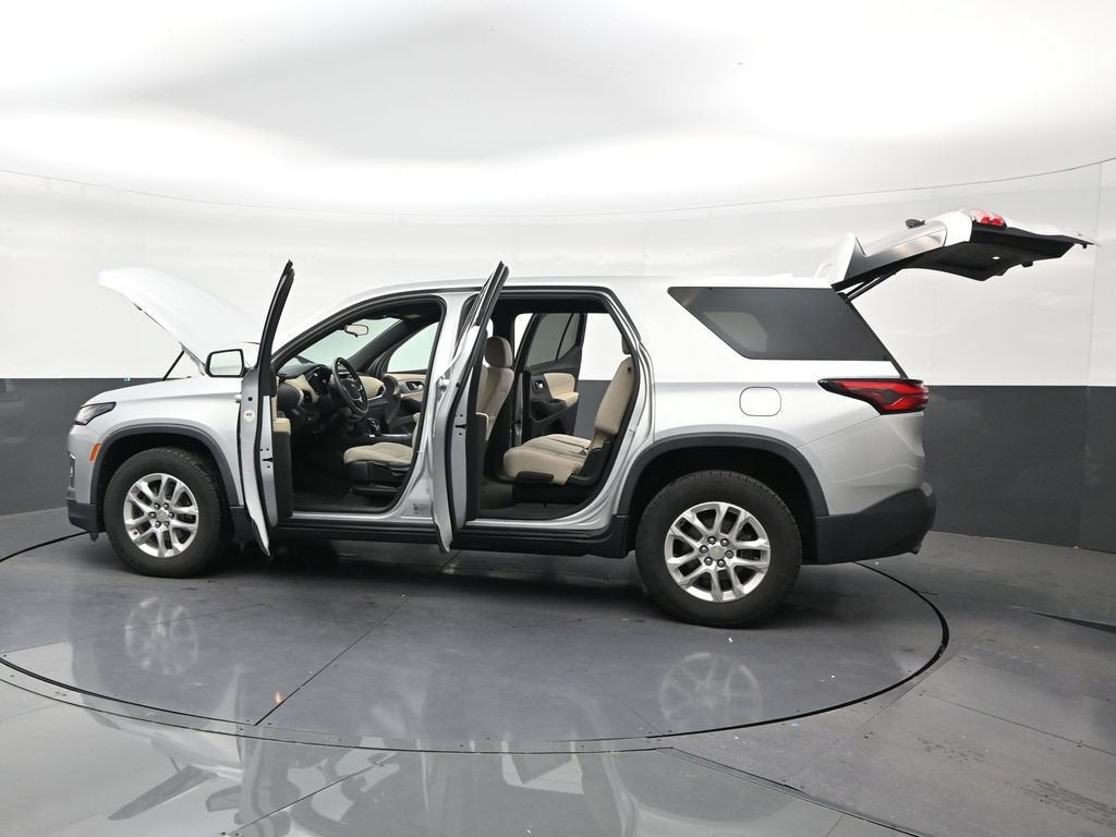 2022 Chevrolet Traverse LS