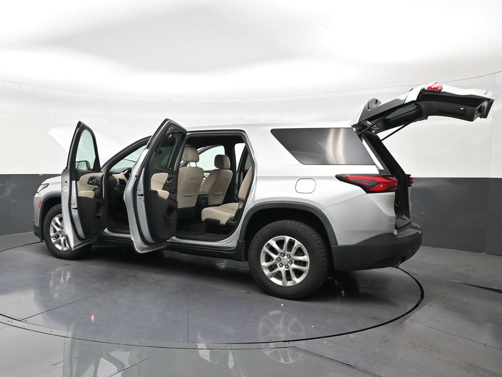 2022 Chevrolet Traverse LS