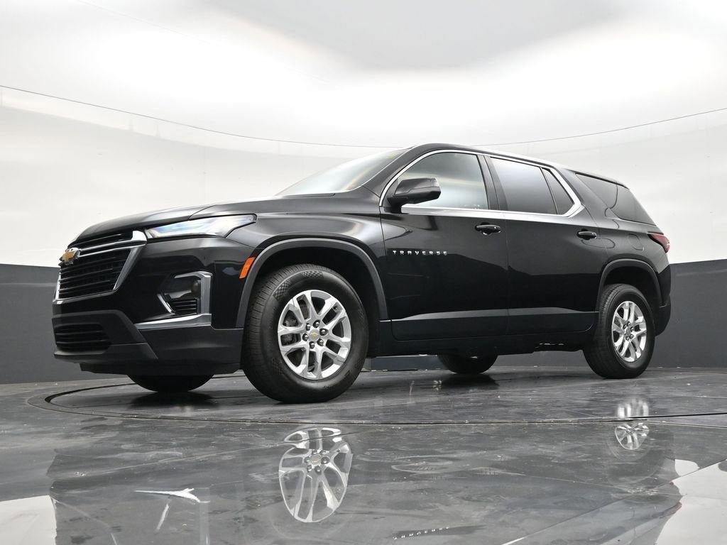 2023 Chevrolet Traverse LS