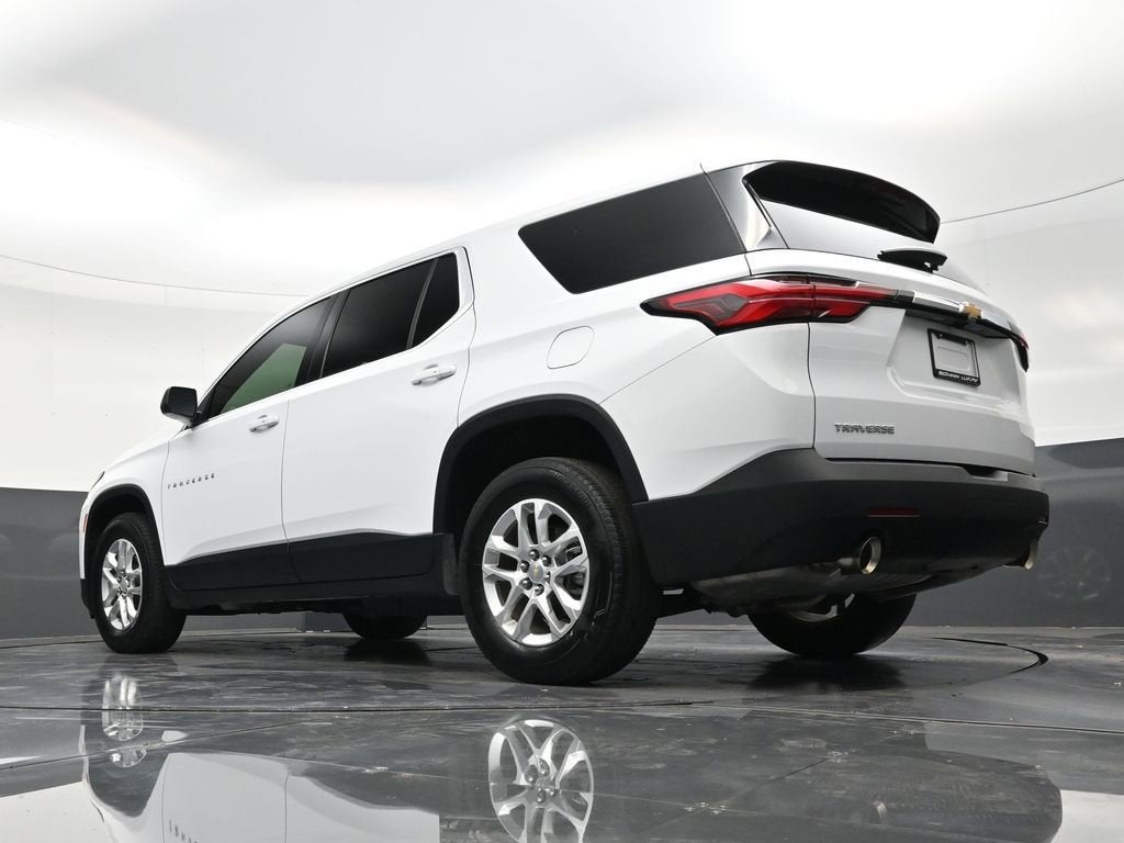 2023 Chevrolet Traverse LS