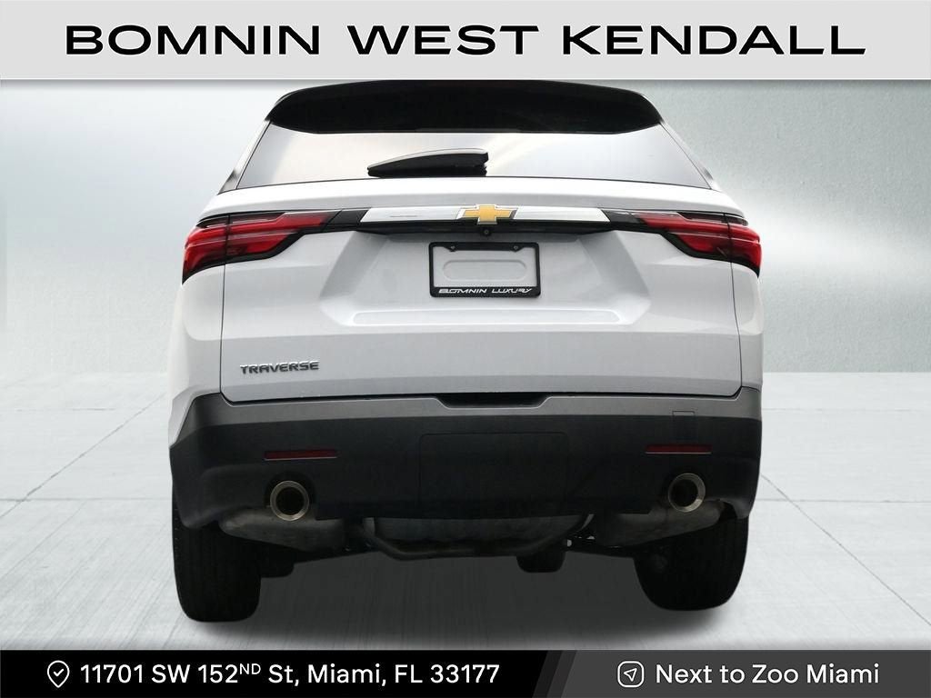 2023 Chevrolet Traverse LS