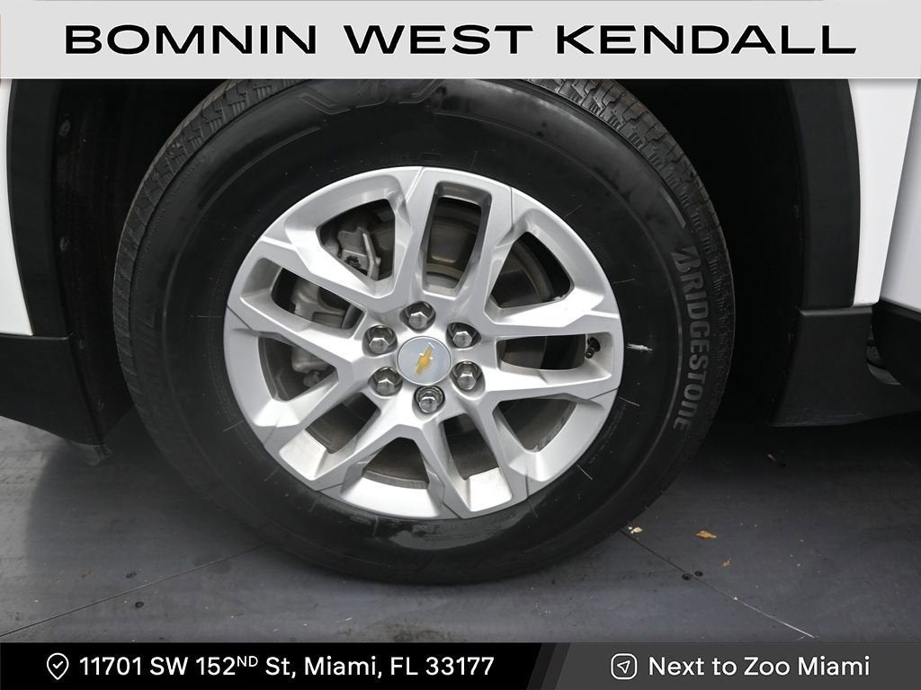 2023 Chevrolet Traverse LS