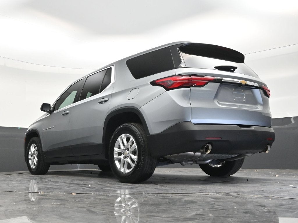 2023 Chevrolet Traverse LS