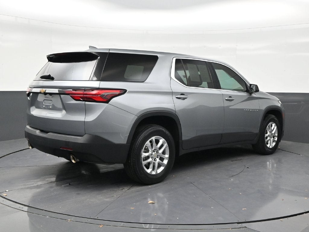 2023 Chevrolet Traverse LS