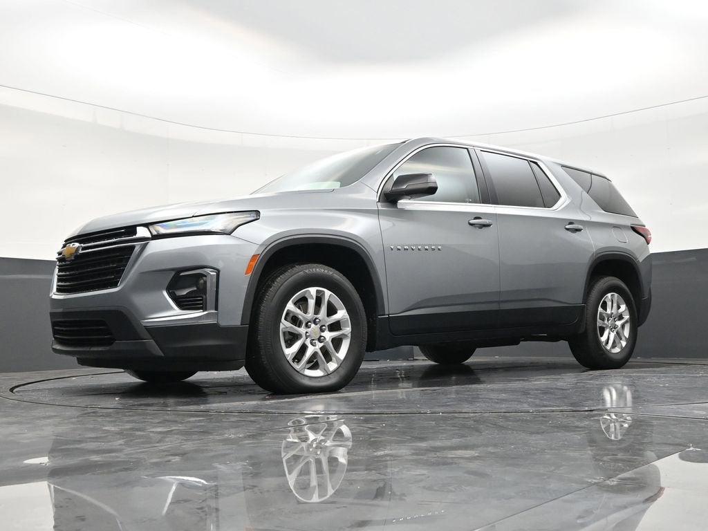 2023 Chevrolet Traverse LS