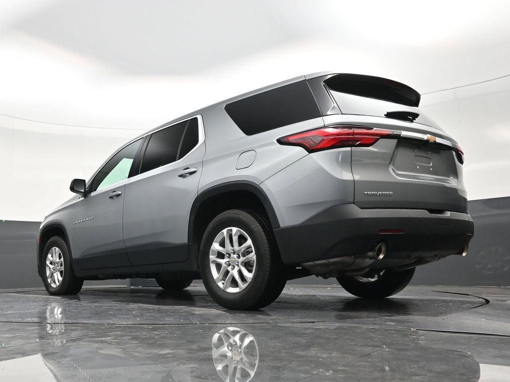 2023 Chevrolet Traverse LS