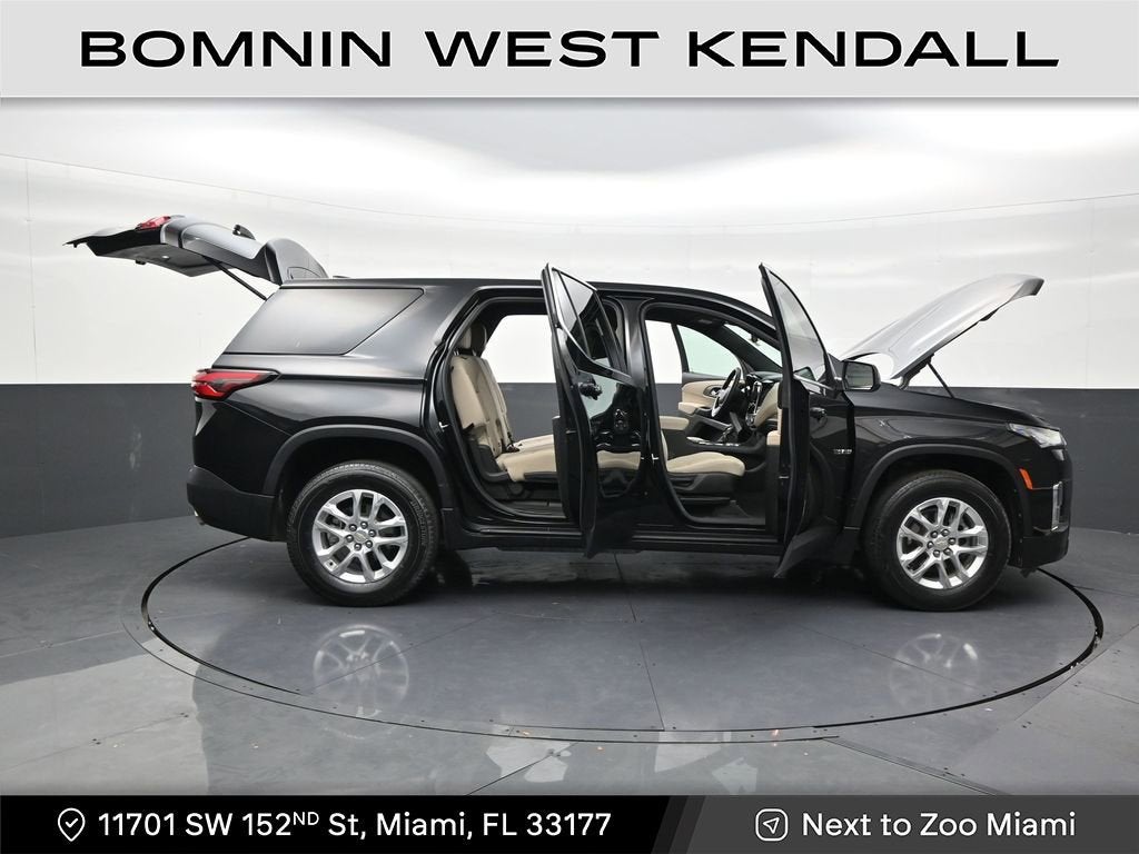 2023 Chevrolet Traverse LS