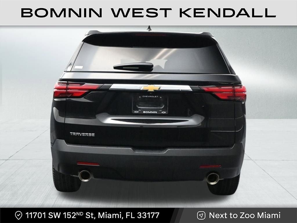 2023 Chevrolet Traverse LS