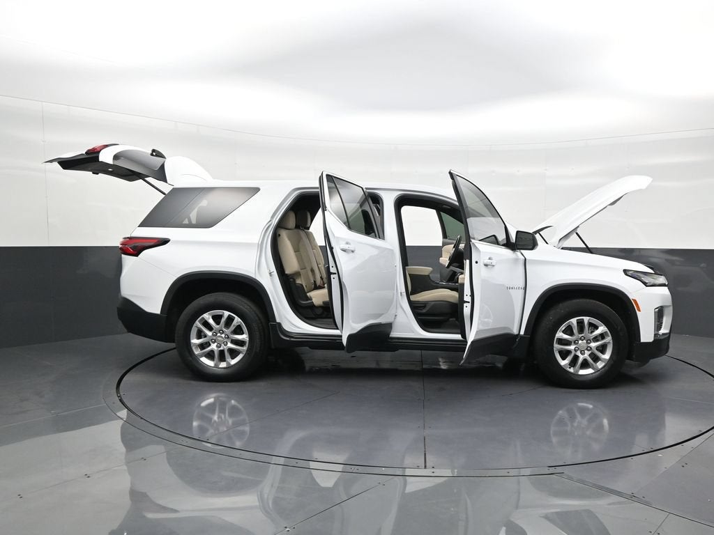 2023 Chevrolet Traverse LS