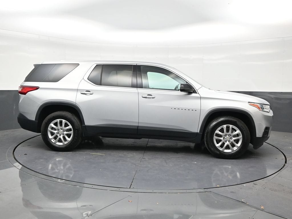 2021 Chevrolet Traverse LS