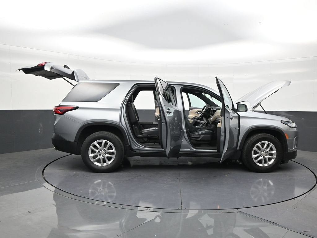 2023 Chevrolet Traverse LS