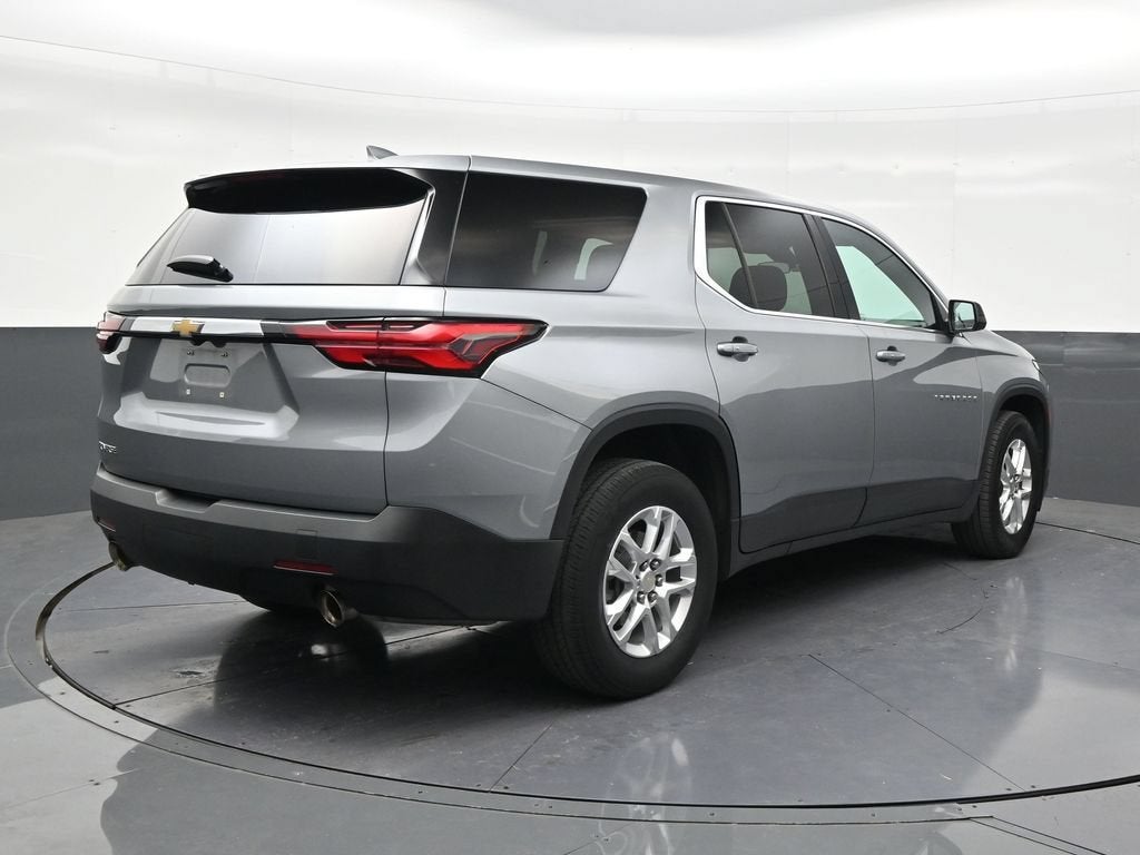2023 Chevrolet Traverse LS