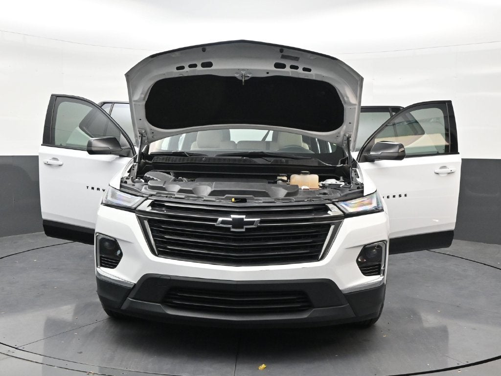 2022 Chevrolet Traverse LS